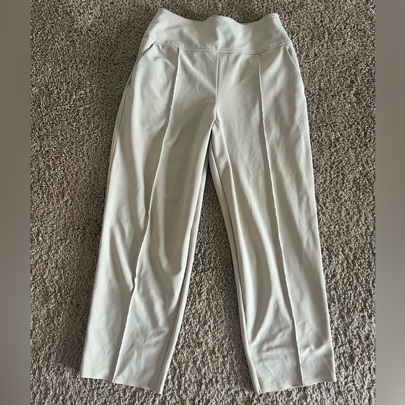Athleta Pants - Athleta TALL crop